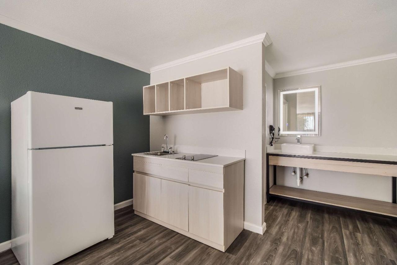 Mainstay Suites Firenze Esterno foto